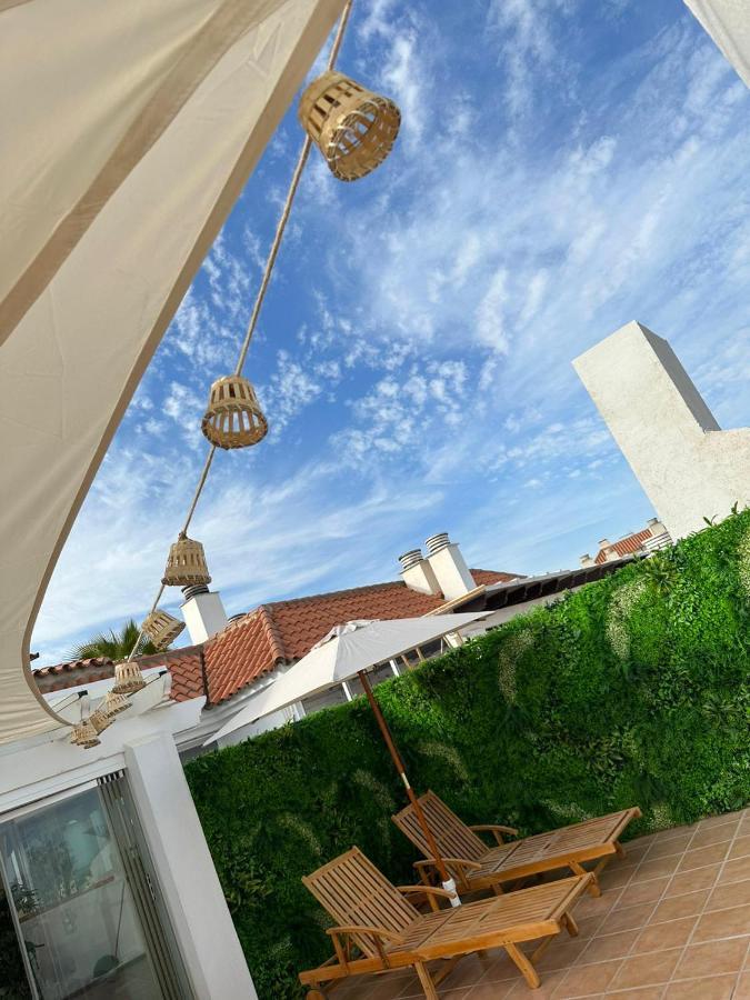Апартаменты 2 Bed Penthouse With Sea View Торремолинос Экстерьер фото